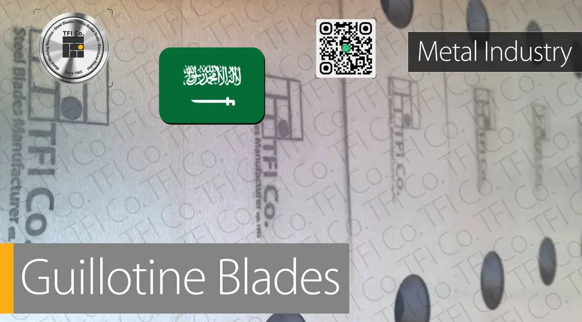 Riyadh Guillotine Knife: 520.7x70x19 mm